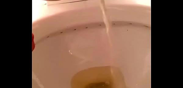  Chinese wife urethra pissing peeing pee menstruation
